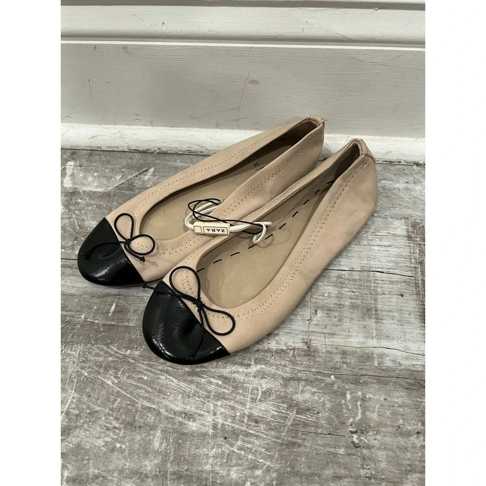 Zara Kids Ballet Flats 34 US 2.5 Beige Nude Black Cap Toe Leather Flats Bow Shoe